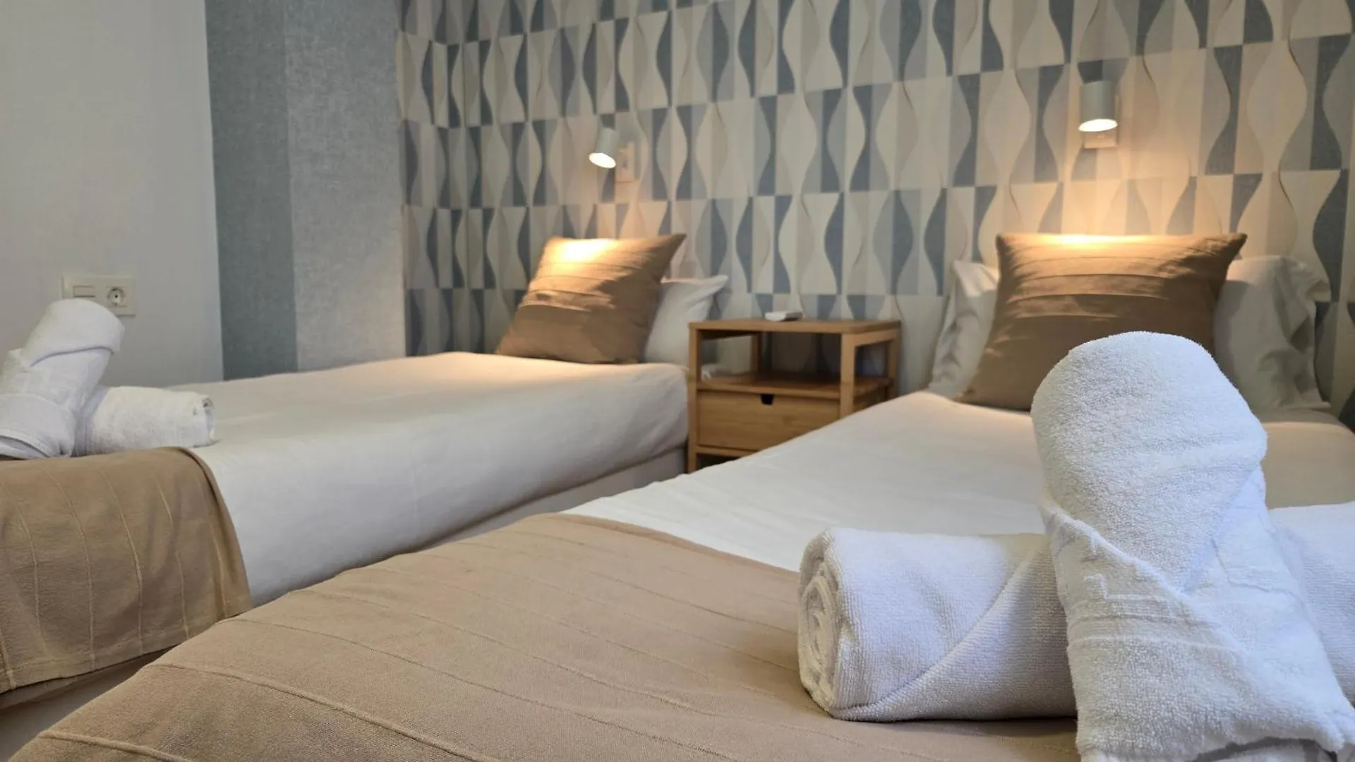 Del Parque Flats Dos Aceras Penthouse Apartment Malaga