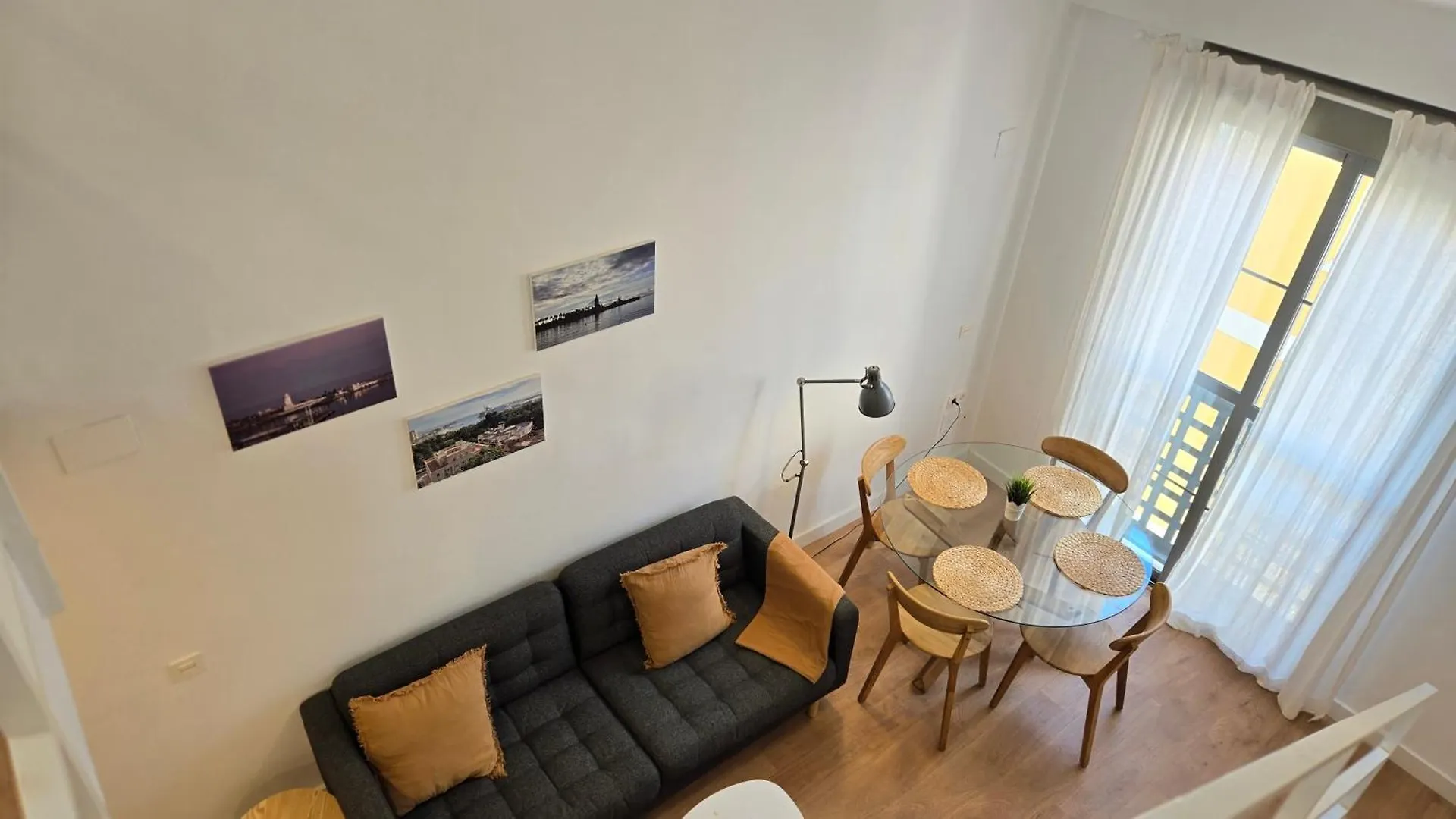 Del Parque Flats Dos Aceras Penthouse Apartment Malaga